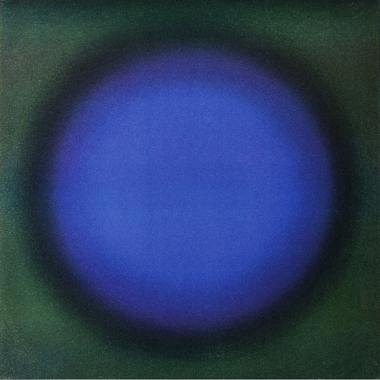 Serigrafia Wojciecha Fangora, koło niebiesko czarne na zielonym tle