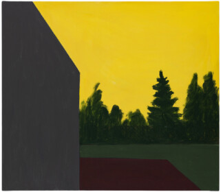 Pejzaż Joanny Mrozowskiej przedstawiający dom na tle żółtego nieba.