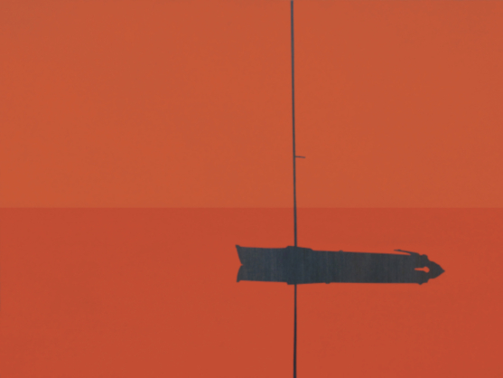 Minimalistyczny obraz przedstawiający łódź żaglową na czerwono-brunatnym,ciepłym tle