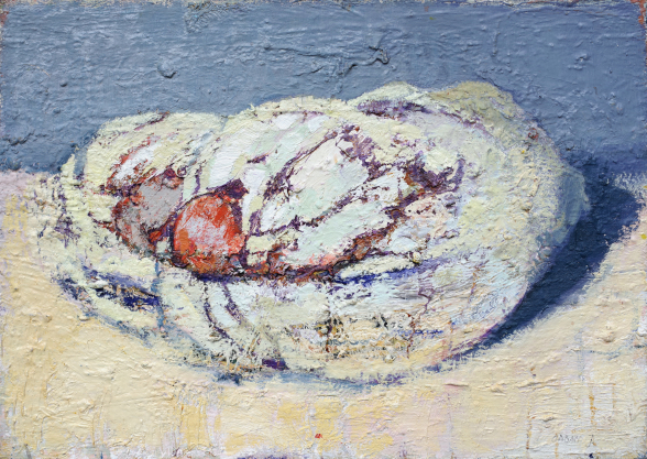 Obraz olejny przedstawiający warzywo o chropowatej fakturze, w odcieniach bieli, beżu i błękitu, z akcentami czerwieni, martwa natura, zimne barwy