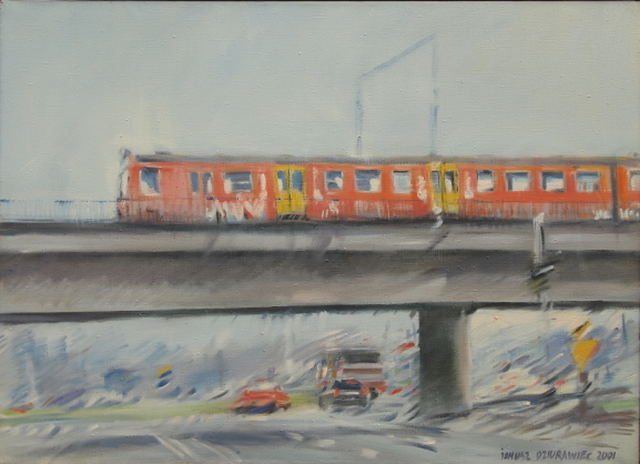 wiadukt, przejeżdżający pociąg, jezdnia pod wiaduktem i jadące samochody