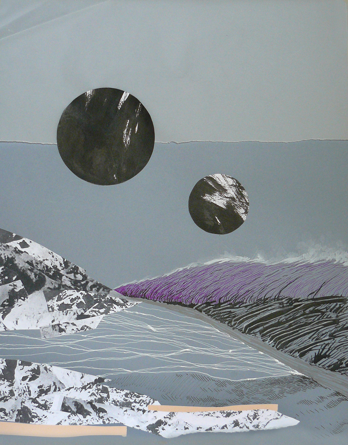 minimalistyczny pejzaż, pola, pagórki, dwie kule ponad