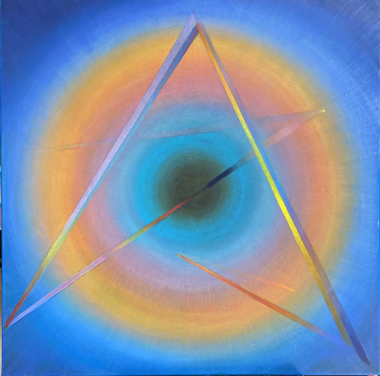Abstrakcyjny obraz z trójkątem i świetlistą formą w kolorach tęczy – malarstwo Anny Alicji Trochim, geometria i światło
